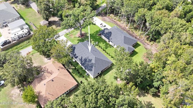 1708 Pelican Avenue, Ocean Springs, MS 39564