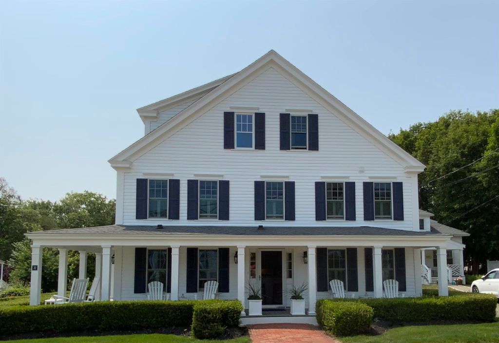 32 Cable Rd # 1, Rye, NH 03870