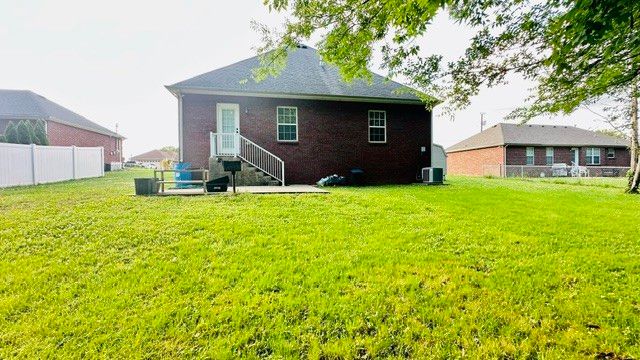 9028 Macbeth Dr, Smyrna, TN 37167