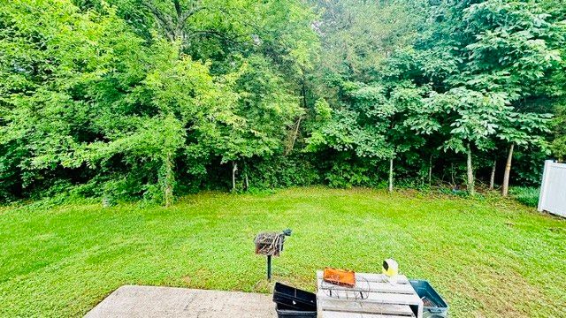 9028 Macbeth Dr, Smyrna, TN 37167
