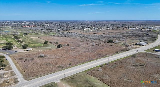 2364 Nogueira St, Beeville, TX 78102