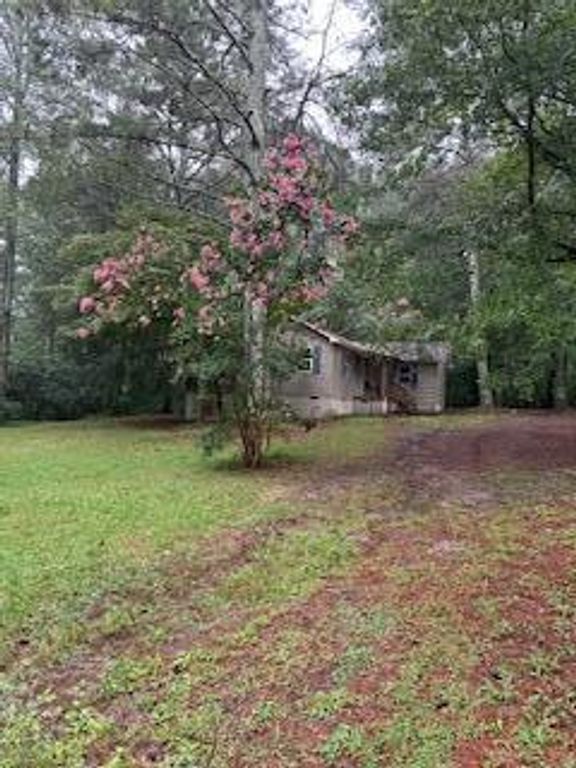 9724 E 136 Hwy, Lafayette, GA 30728