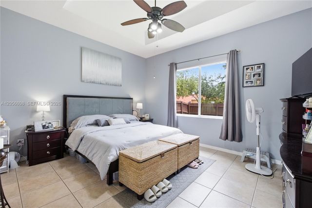 2233 SE 14th Circle, Homestead, FL 33035