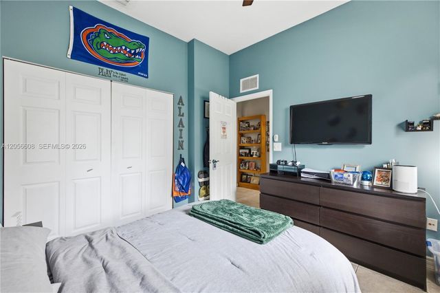 2233 SE 14th Circle, Homestead, FL 33035