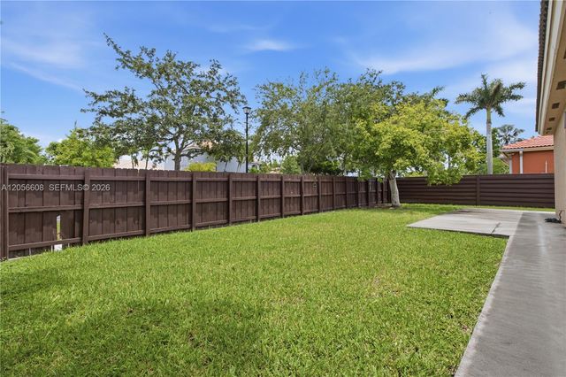 2233 SE 14th Circle, Homestead, FL 33035