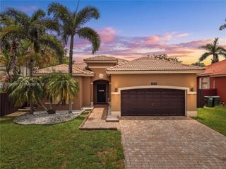 2233 SE 14th Circle, Homestead, FL 33035