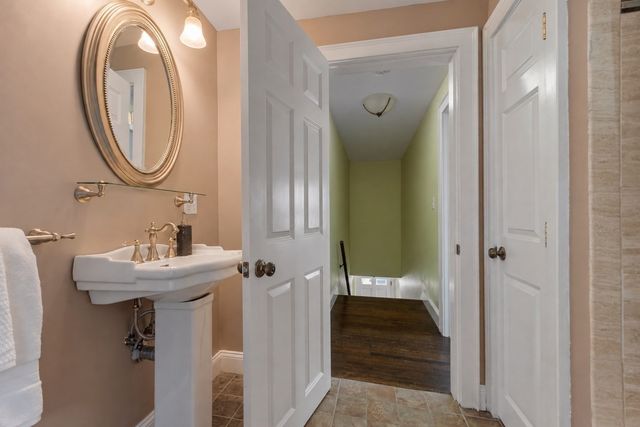 25 Wildwood Rd, Medford, MA 02155