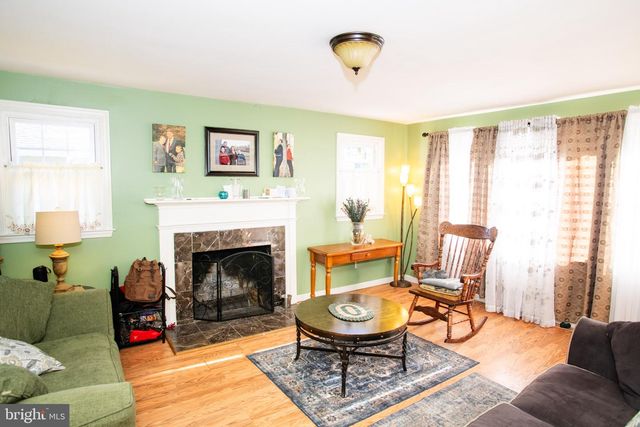 45 RADNOR DR, Newtown Square, PA 19073
