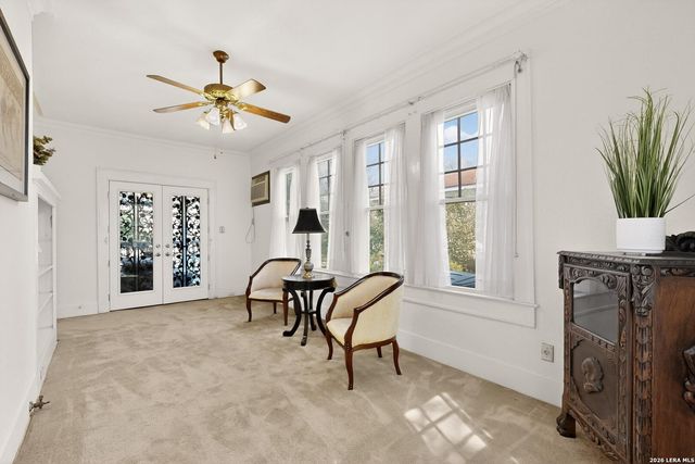 341 W Agarita, San Antonio, TX 78212