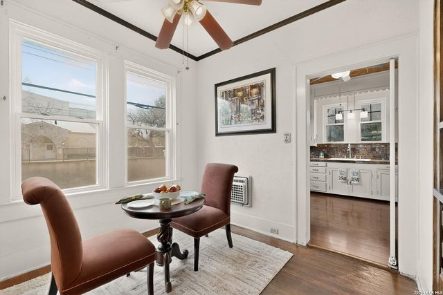 341 W Agarita, San Antonio, TX 78212