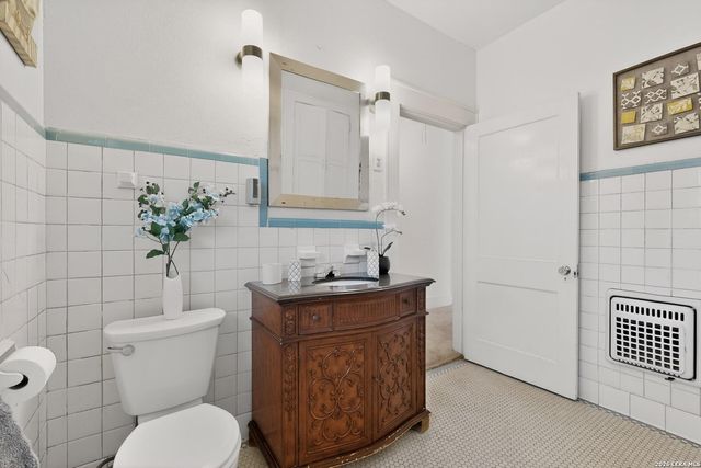 341 W Agarita, San Antonio, TX 78212