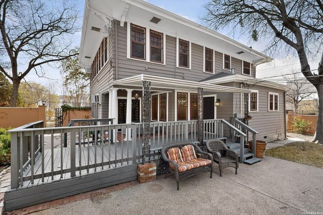 341 W Agarita, San Antonio, TX 78212