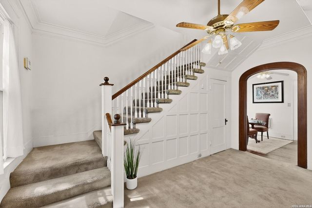 341 W Agarita, San Antonio, TX 78212