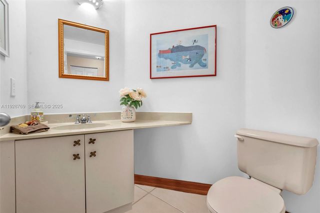 113 NW 73rd Ter, Plantation, FL 33317