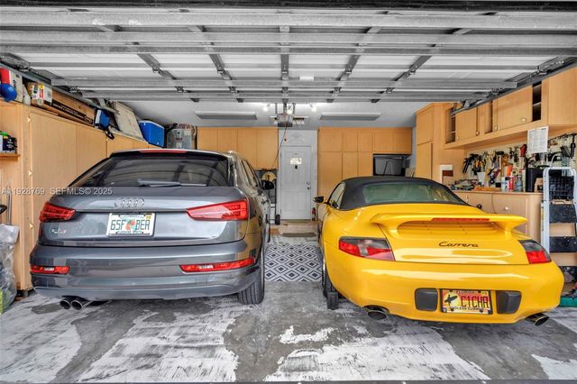 113 NW 73rd Ter, Plantation, FL 33317