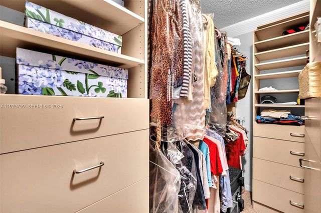 113 NW 73rd Ter, Plantation, FL 33317