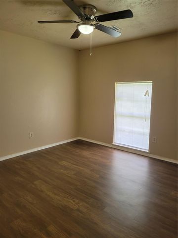 9915 Towne Brook Lane, Sugar Land, TX 77498