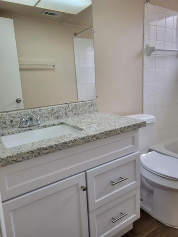 9915 Towne Brook Lane, Sugar Land, TX 77498