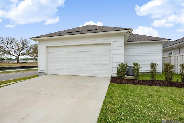 14241 Spalding Way, Baton Rouge, LA 70817