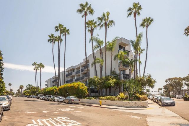 727 Sapphire St 312, San Diego, CA 92109