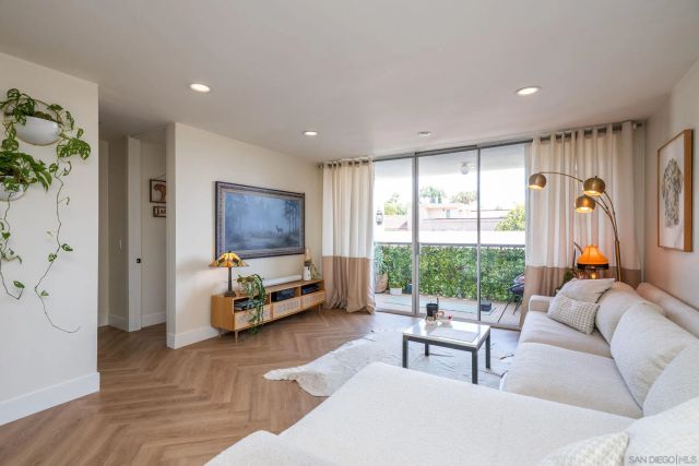 727 Sapphire St 312, San Diego, CA 92109