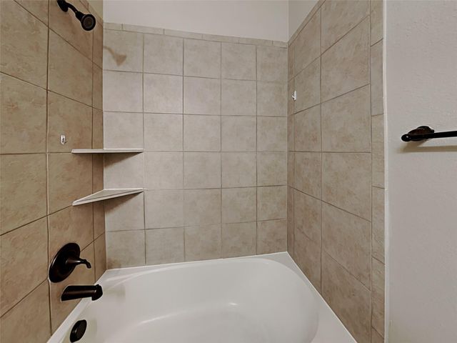 18935 Deer Trace Drive, Crosby, TX 77532