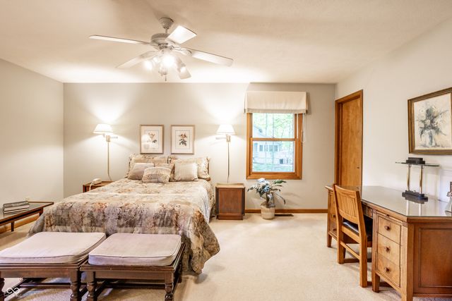 8834 Swiftsail Circle, Indianapolis, IN 46256