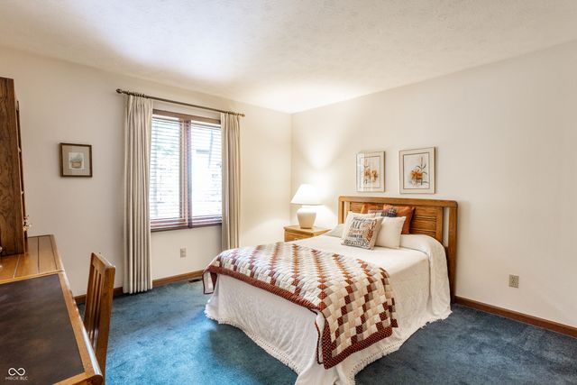 8834 Swiftsail Circle, Indianapolis, IN 46256