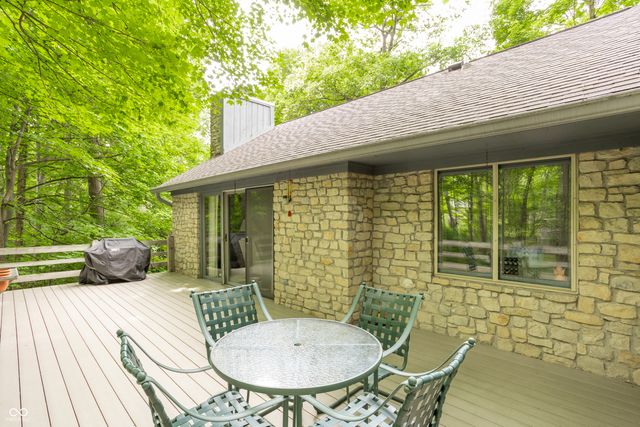 8834 Swiftsail Circle, Indianapolis, IN 46256
