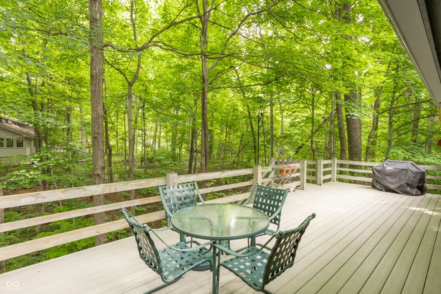 8834 Swiftsail Circle, Indianapolis, IN 46256