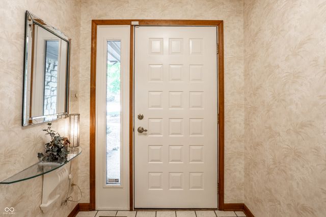 8834 Swiftsail Circle, Indianapolis, IN 46256