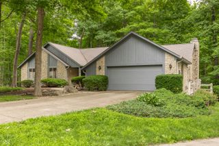 8834 Swiftsail Circle, Indianapolis, IN 46256