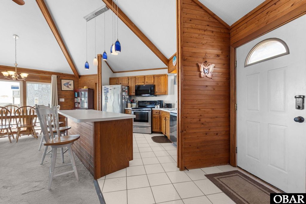 Image 7 of property listing at 2079 Sandfiddler Road Lot 37, Corolla, NC 27927