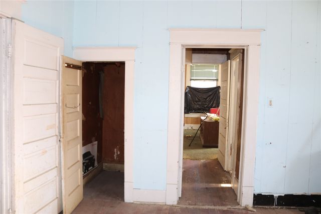 417 N Scullin Avenue, Denison, TX 75020