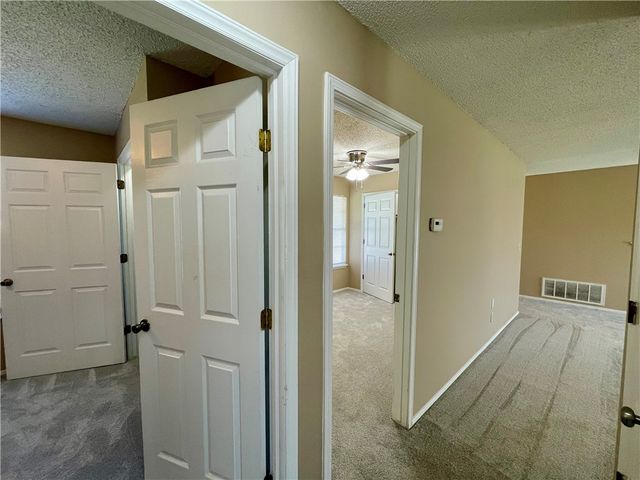 3905 Philcrest Place, Springdale, AR 72762