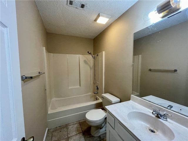 3905 Philcrest Place, Springdale, AR 72762