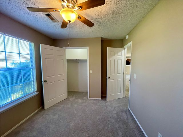 3905 Philcrest Place, Springdale, AR 72762