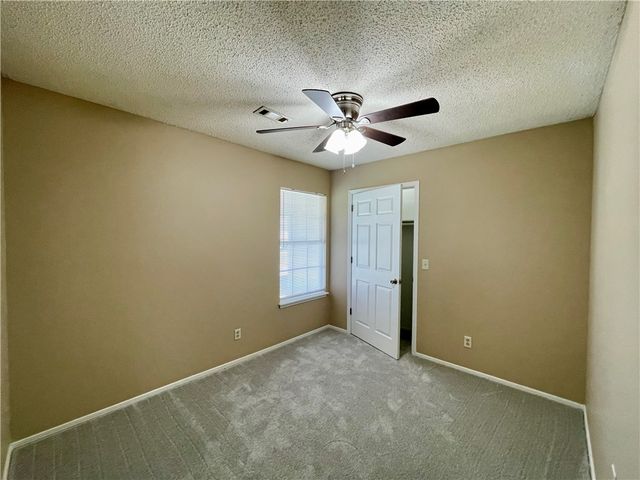 3905 Philcrest Place, Springdale, AR 72762