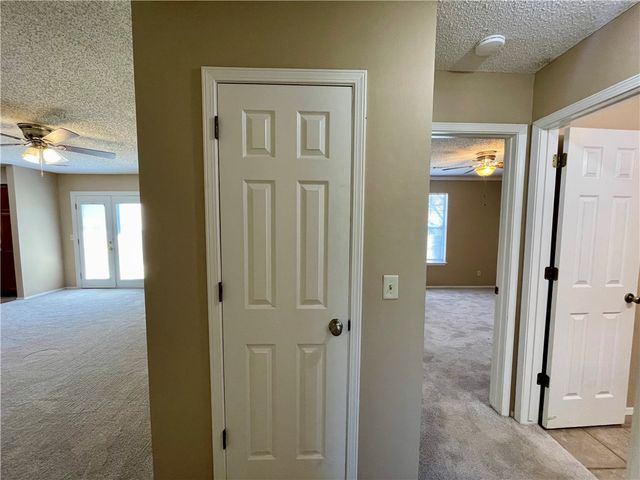 3905 Philcrest Place, Springdale, AR 72762