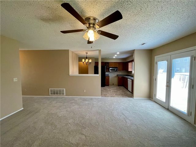 3905 Philcrest Place, Springdale, AR 72762