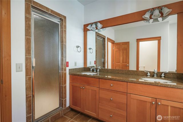 8606 Great Horned Owl Lane, Blaine, WA 98230