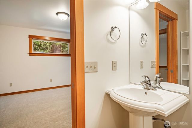 8606 Great Horned Owl Lane, Blaine, WA 98230