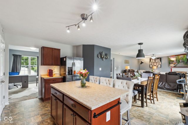 2509 Cedarmill Drive, Franklin, IN 46131