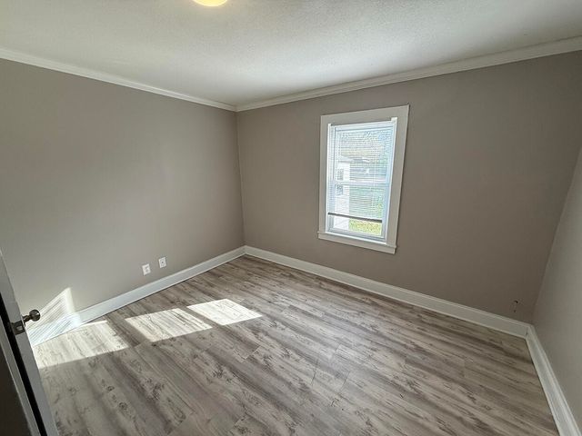 2910 MEXICO GRAVEL RD A, Columbia, MO 65202