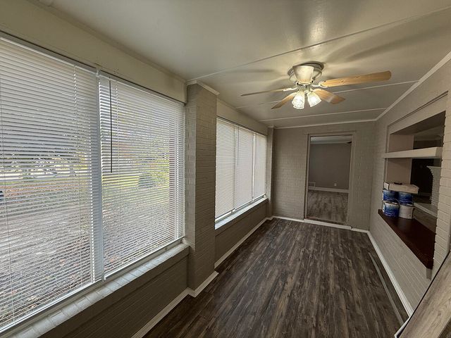 2910 MEXICO GRAVEL RD A, Columbia, MO 65202