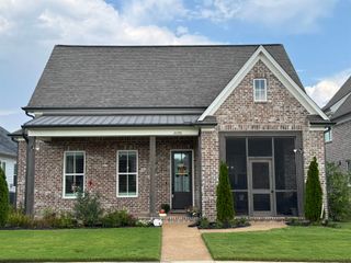 2090 GREENBRIER LAKES BLVD, Piperton, TN 38017