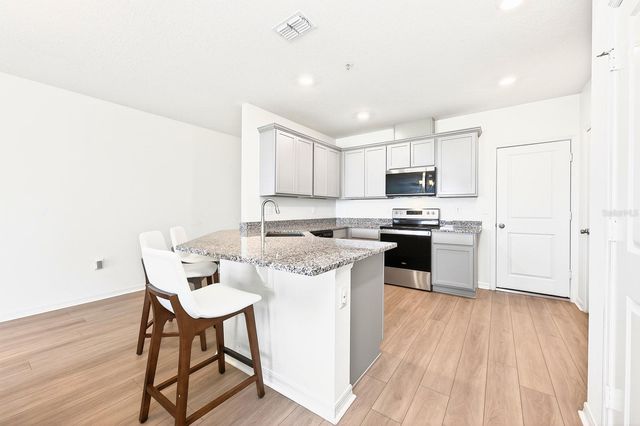 2338 CARRABELLE WAY, Sanford, FL 32771