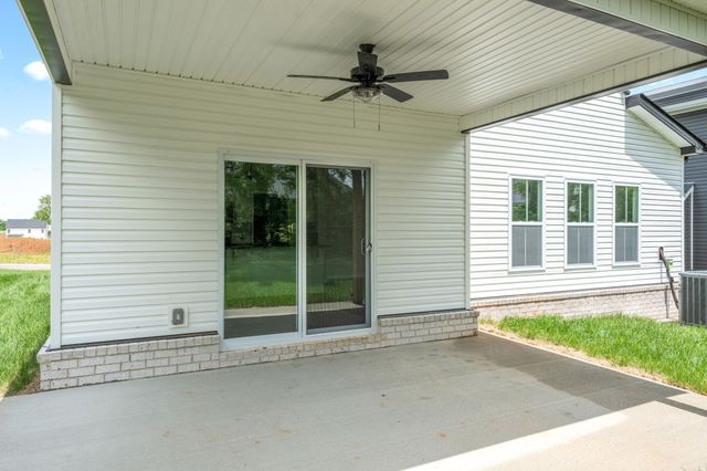 217 Wesson Dr, Clarksville, TN 37043
