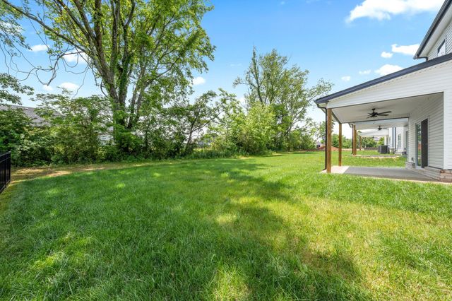 217 Wesson Dr, Clarksville, TN 37043
