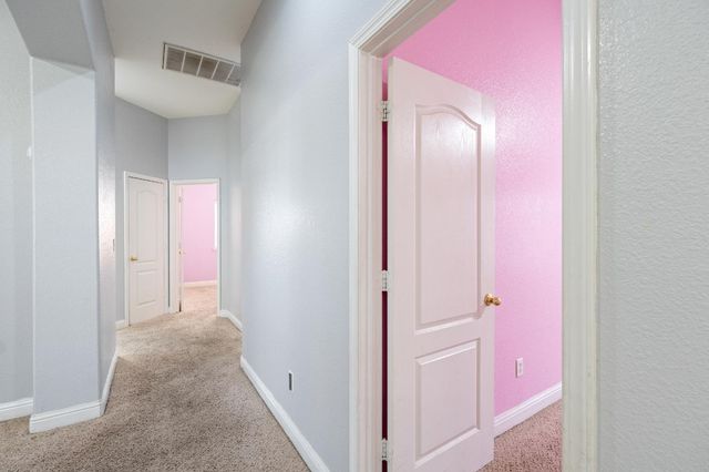 5876 W Acacia Avenue, Fresno, CA 93722